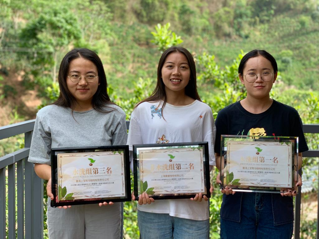 说明: http://nlxy.peuni.cn/__local/E/98/F0/EC6BC5321E48E3CD6CC16C2B751_8ADA4AE2_1D14C.jpg