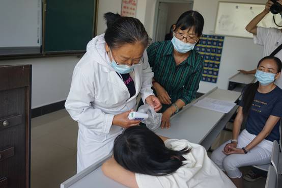 说明: H:\www.2396196827.com照片\2020\4月\疫情防控演练\DSC04519.JPG